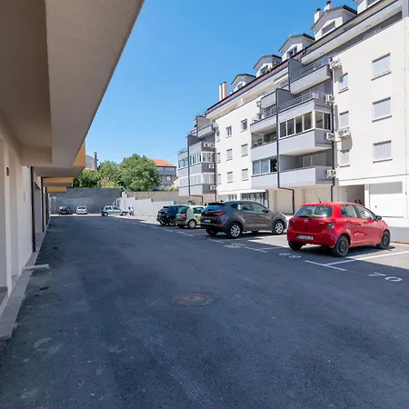 With A Parking Space - 23290 Apartman *